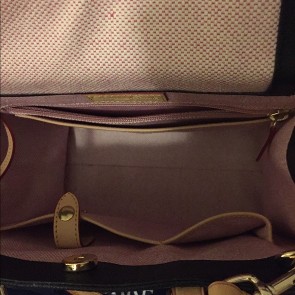 Dooney and Bourke Purse - Picture 2 of 5